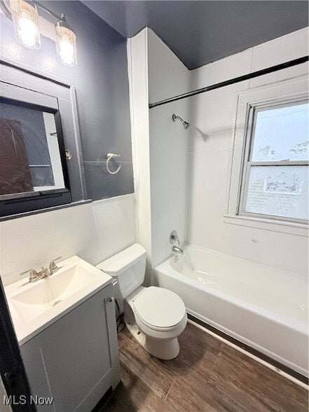 Building Photo - 4124 E 139th St