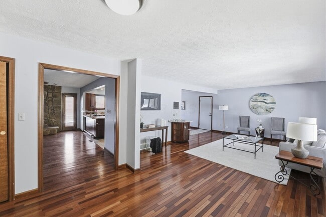 Building Photo - 13040 Duncan Plains Rd NW