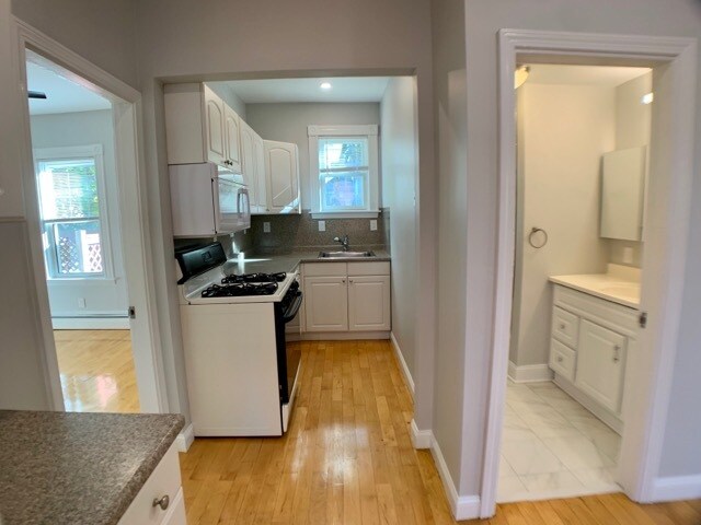 Building Photo - 30 Forbes St