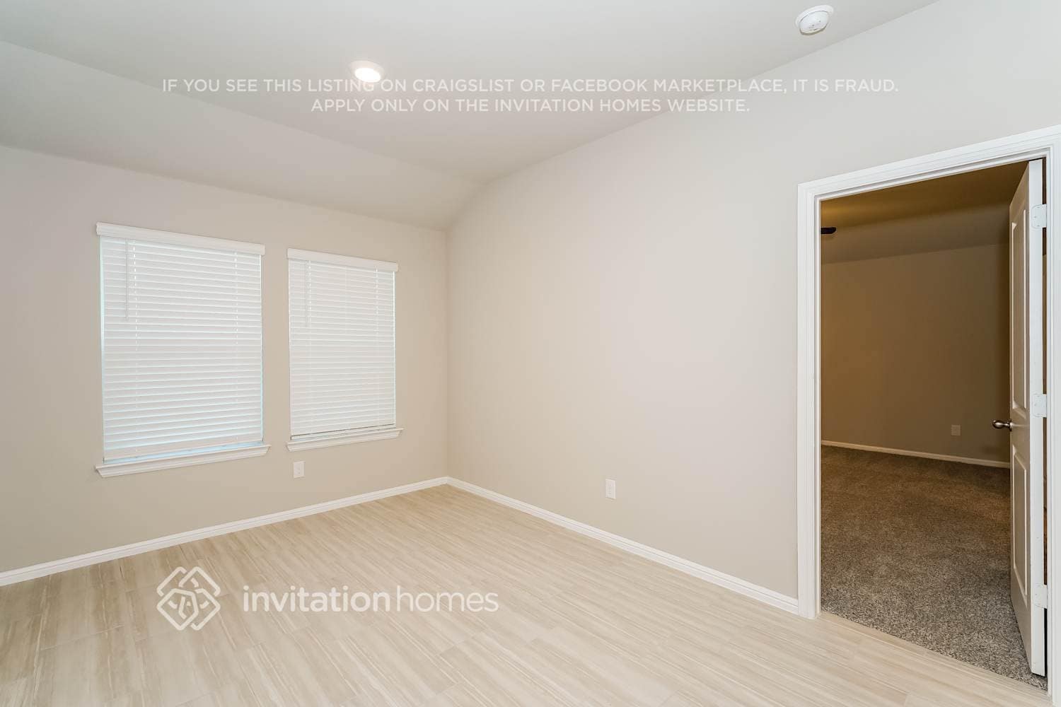 Building Photo - 424 Kaufman Dr