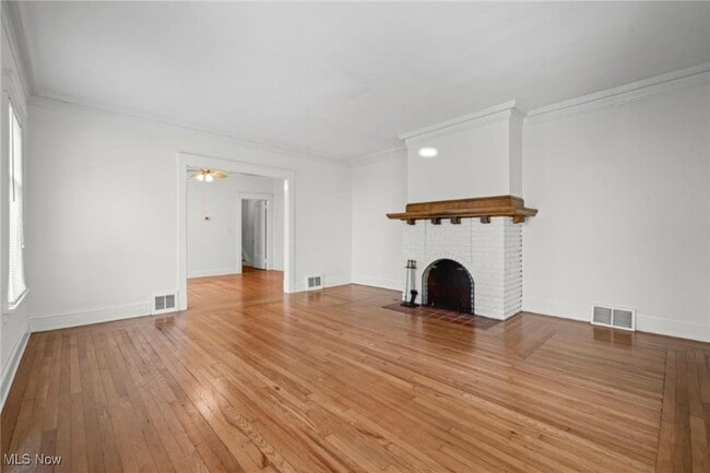 Building Photo - 1217 Belle Ave