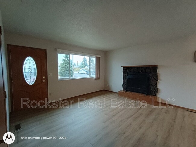 Building Photo - 5601 N Morton St