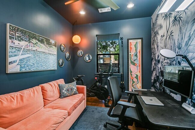 Building Photo - 2011 Arpdale St