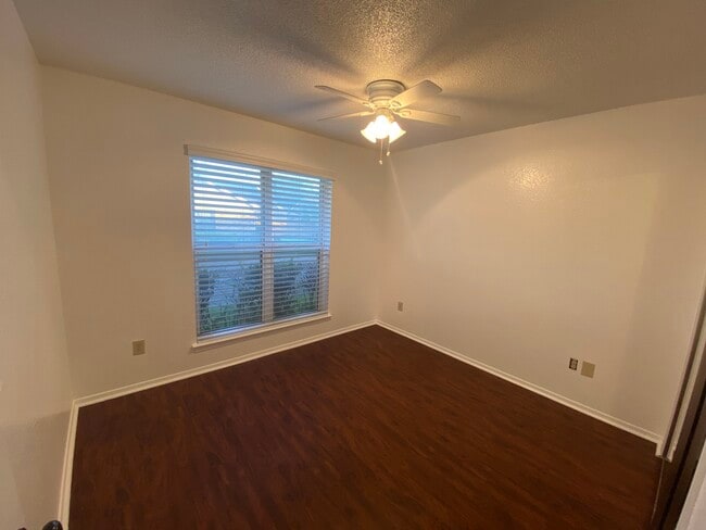 Third bedroom - 1809 West Spring Creek Parkway