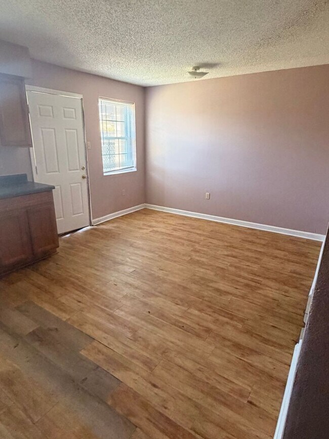 Building Photo - The NOLAN