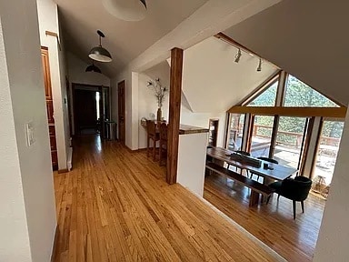 Hallway - 519 Sugarloaf Rd