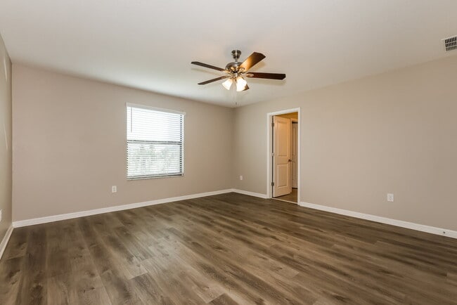 Building Photo - 7104 Ozello Trail Ave