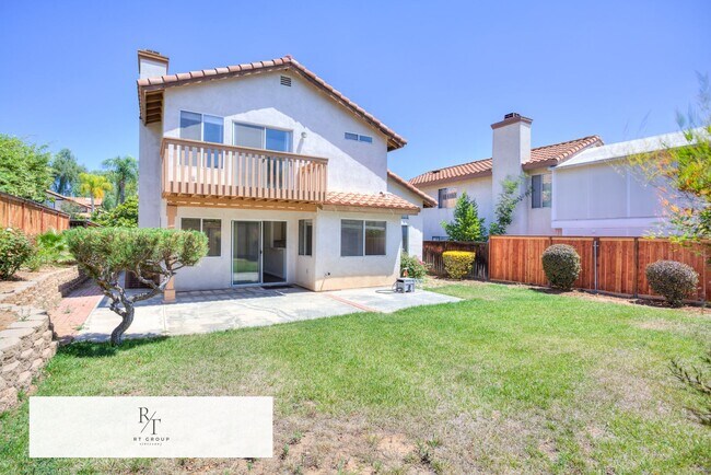 Building Photo - Beautiful 3 Bed / 2.5 Bath Home in the Corona-Norco Unified School District