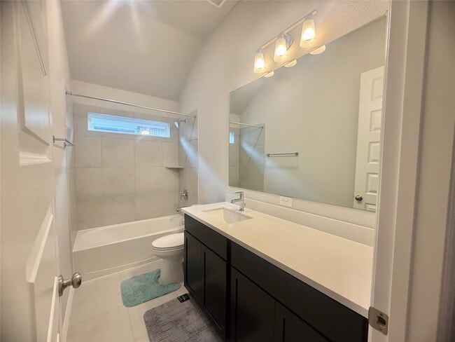 Building Photo - 6123 Severson Lake Ct