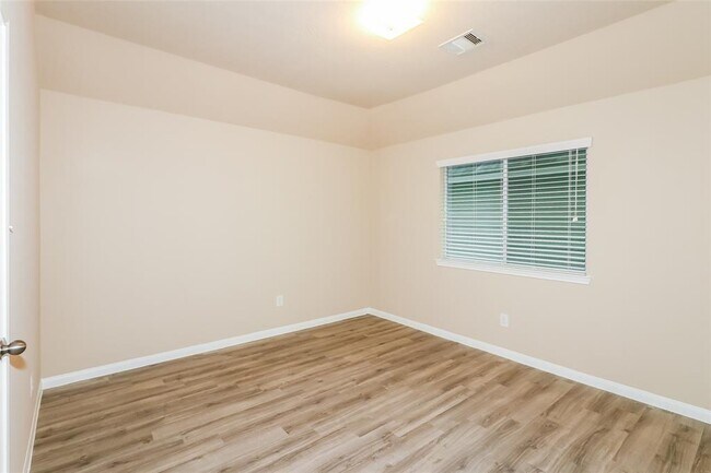 Building Photo - 5614 Long Arbor Ln