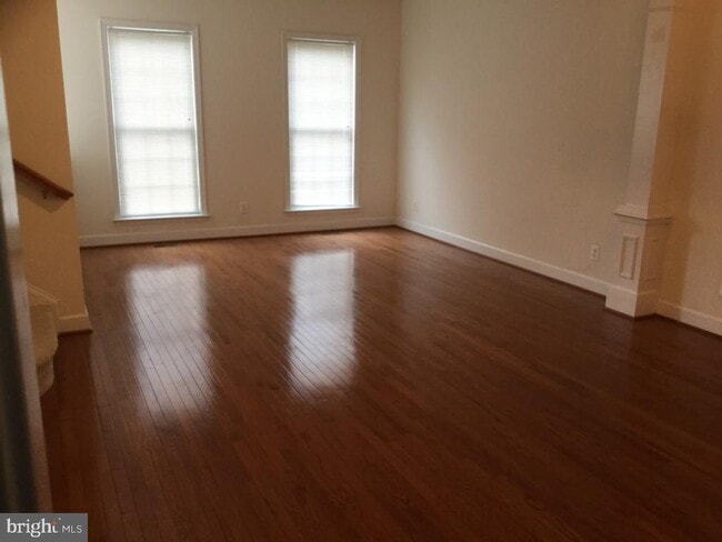 Building Photo - 2413 Brookmoor Ln