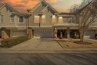 Building Photo - 1005 Bay Breeze Dr