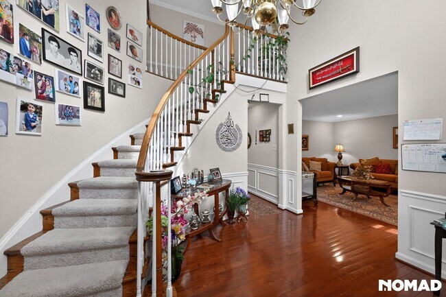 Building Photo - Spacious 4BR House in Germantown