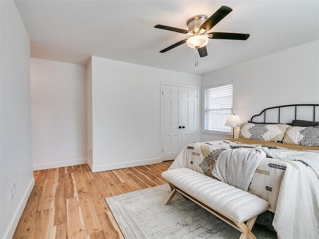 Building Photo - 2304 NW 56th Terrace
