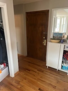 Building Photo - 901 W Dakin St