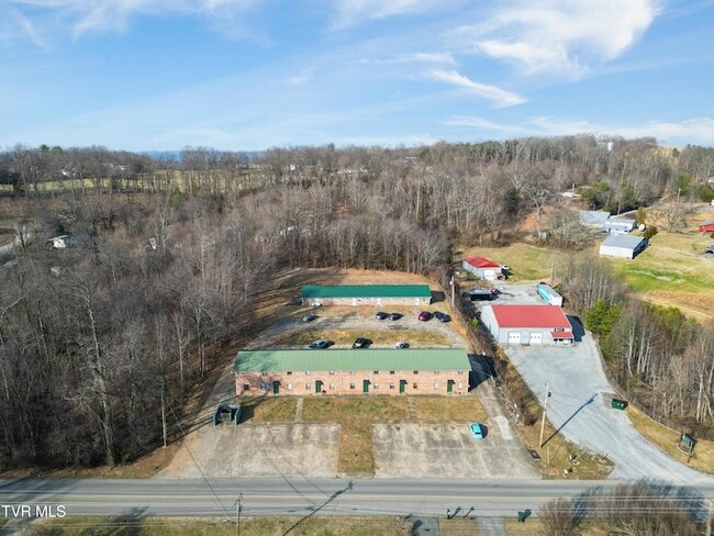 Building Photo - 1001 Kiser Blvd