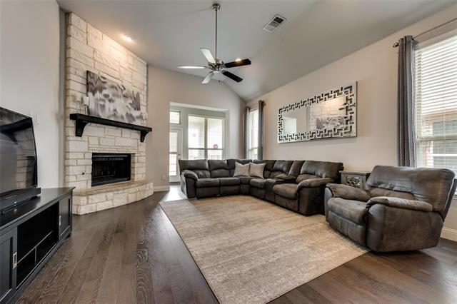 Building Photo - 1106 Wedgewood Dr