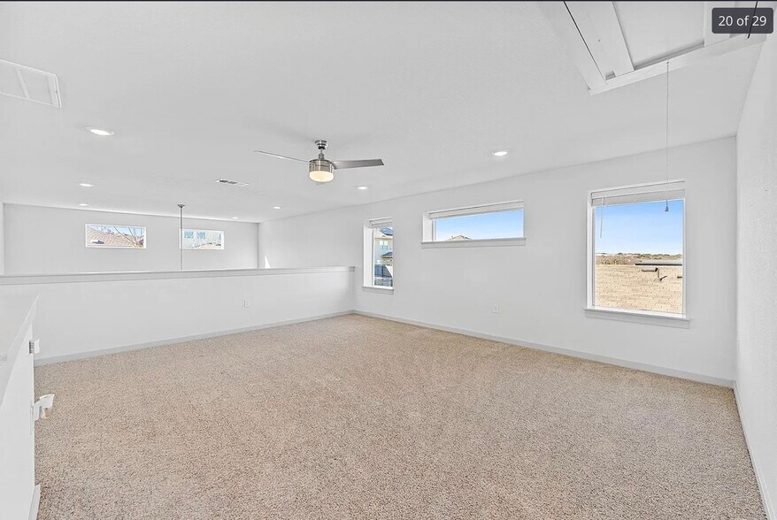 Building Photo - 14004 Lubeck Dr