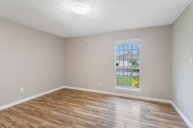 Building Photo - 6602 Indian Lake Dr