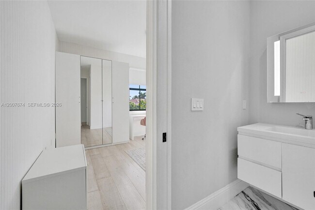 Building Photo - 2740 NW 83rd Terrace