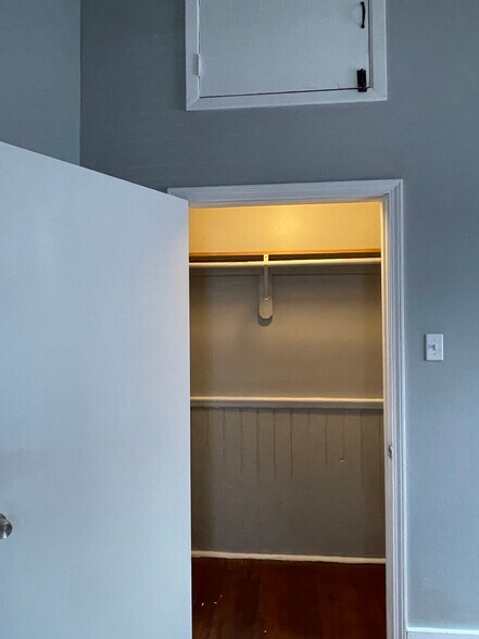 Building Photo - 2439 Second St