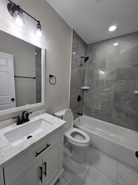 Building Photo - 1625 Edmondson Ave