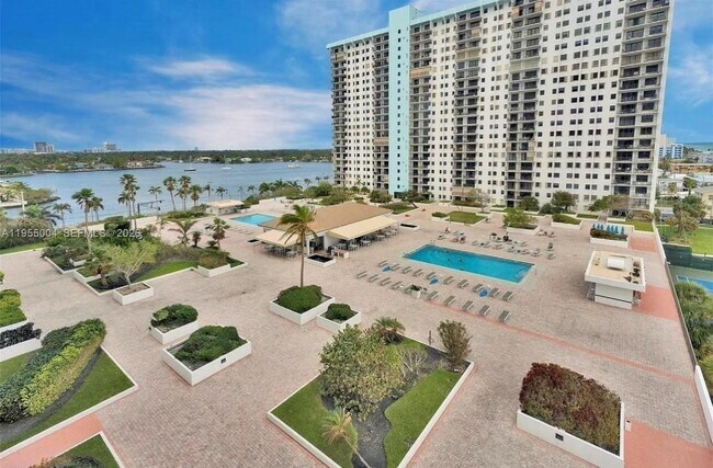 Building Photo - 1201 S Ocean Dr