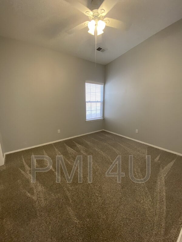 Building Photo - 5504 Mansfield Pl NW