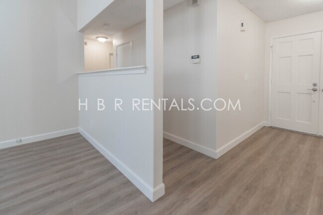 Building Photo - 1107 Douglas Fir Dr