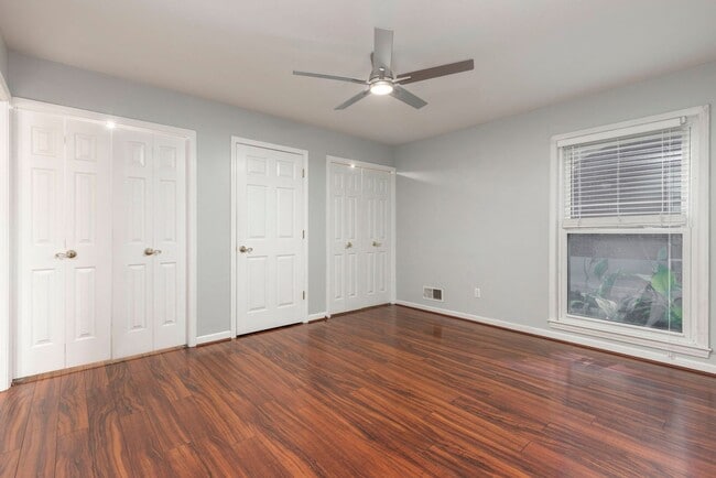 Building Photo - 1211 Meadowridge Trail