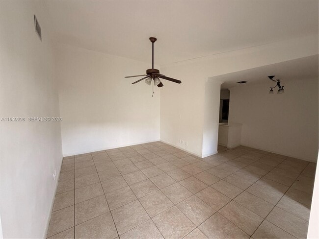 Building Photo - 1802 Waterview Cir