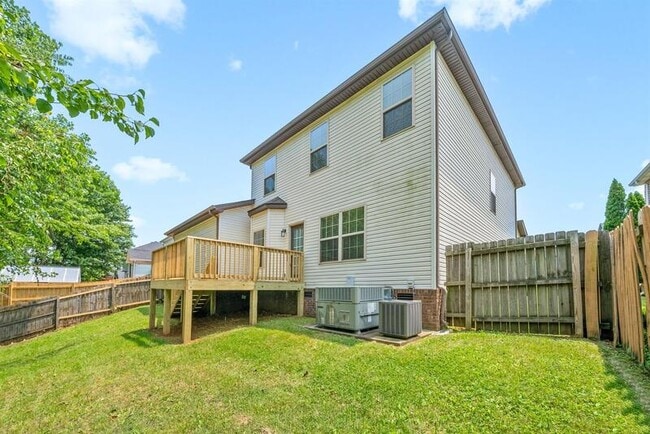 Building Photo - 1313 Allmon Dr