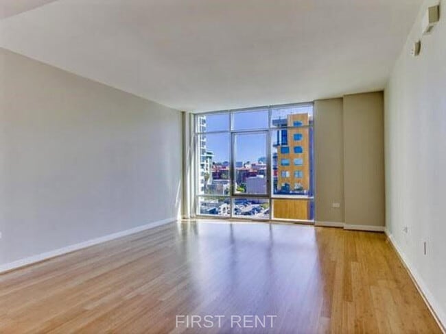 Building Photo - 425 Beech St