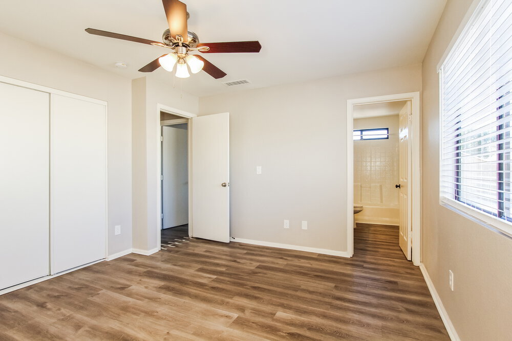 Building Photo - 3154 W Via Montoya Dr