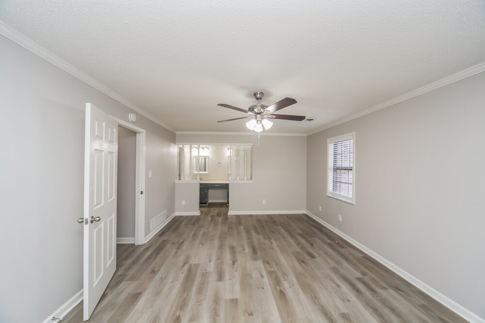 Building Photo - 312 Clarington Dr