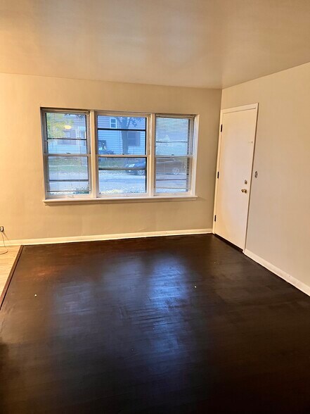 Building Photo - 3645 N 91st St