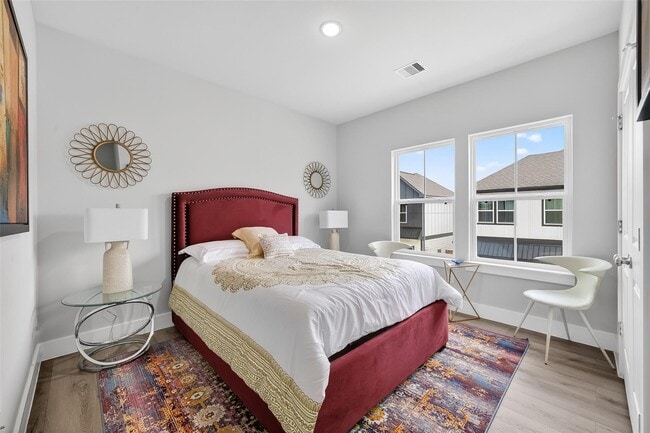 Building Photo - 6702 Metro Blvd