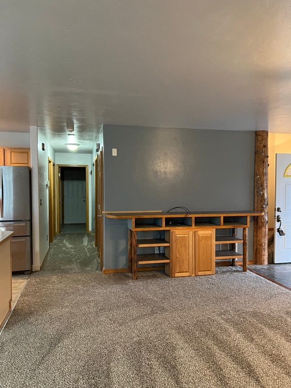 Building Photo - 830 8th St W