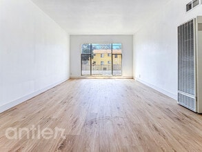 Building Photo - 4026 Palmwood Dr