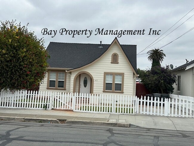 Primary Photo - Charming 2 Bedroom, 2 Bath Home with Beaut...