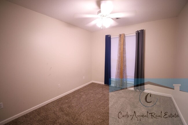 Building Photo - 3704 Keely Dr