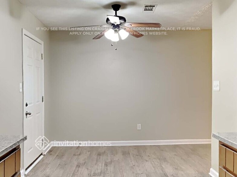Building Photo - 148 Oakland Cir