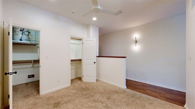 Building Photo - 206 N Main St