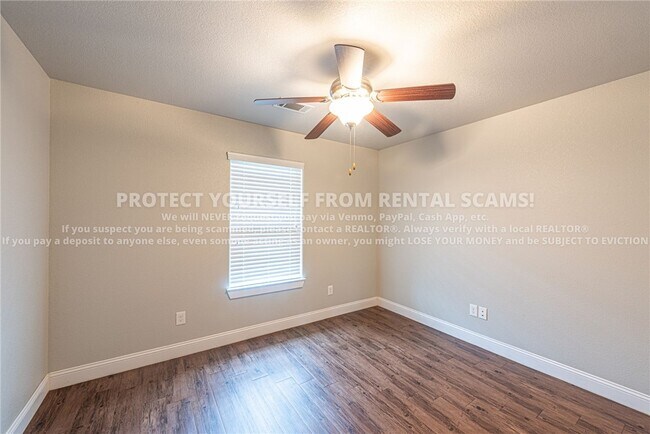 Building Photo - 3702 S W Capstone Ave