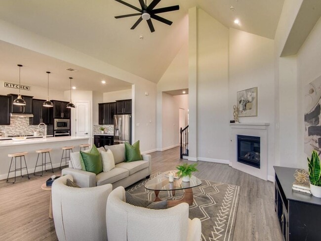 Building Photo - 204 Pulitzer Dr