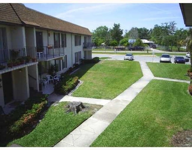 Building Photo - Condo 1 bedroom 1 bath
