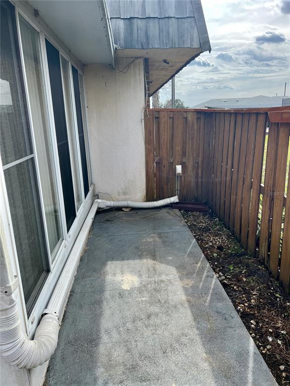 Building Photo - 2946 Tangerine Ct