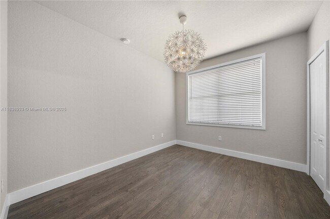 Building Photo - 8555 NW 111th Ct