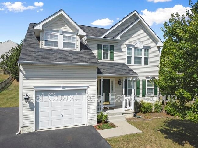 Primary Photo - 125 Amelia Dr