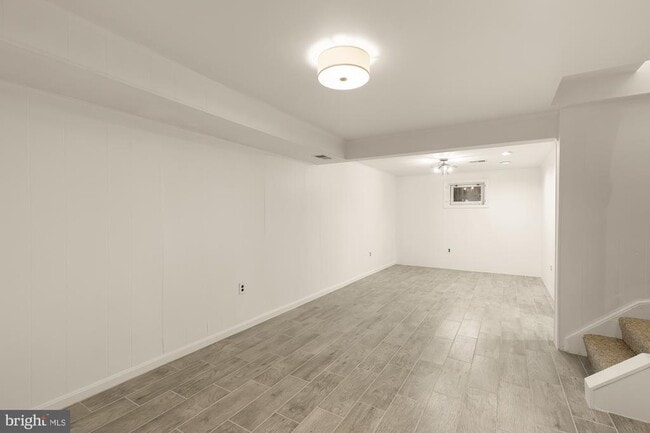 Building Photo - 1318 Round Oak Ct